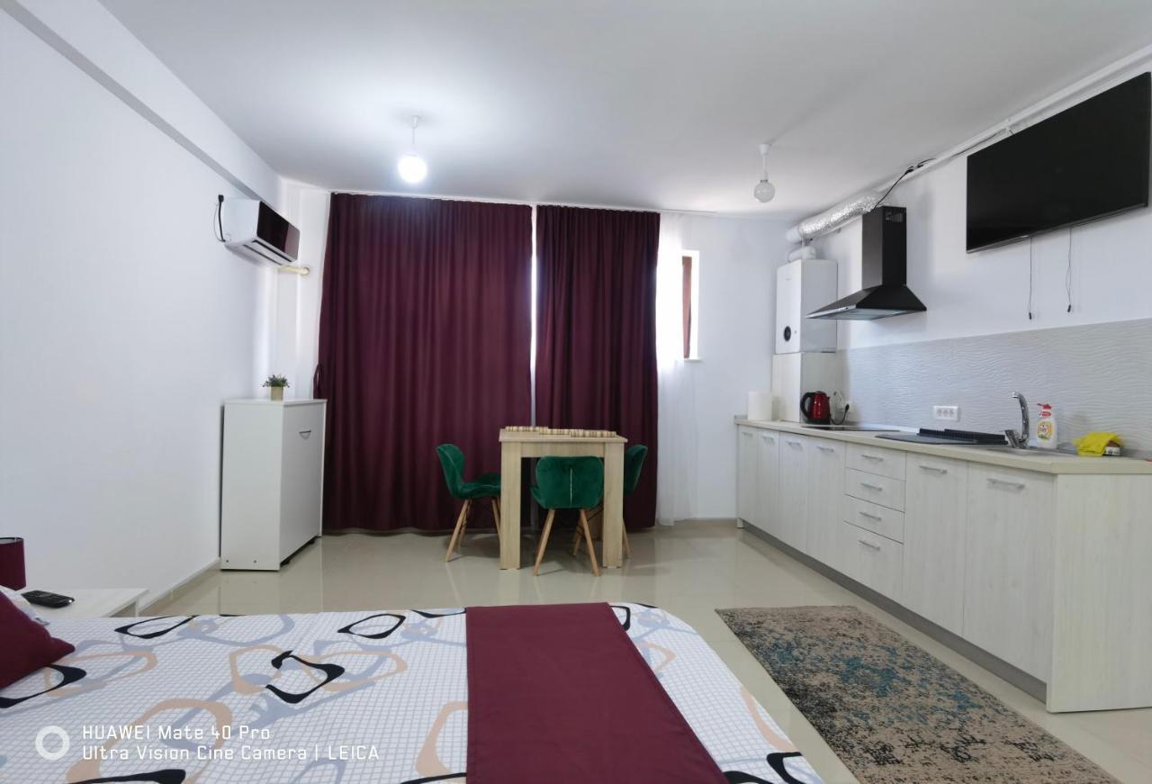 Appartamento Garsoniera De La Mare Mangalia Esterno foto